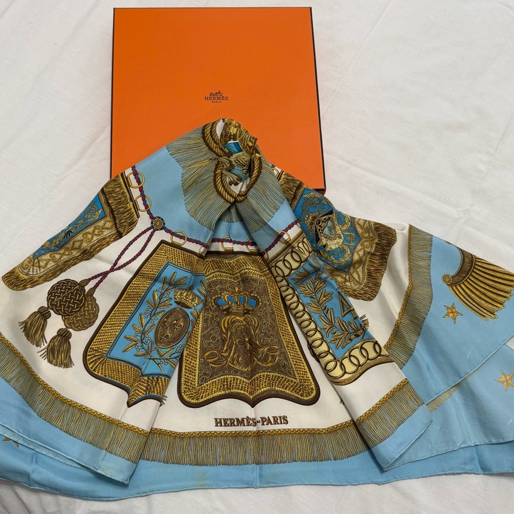 Hermes Poste and Cavalerie silk scarf - Picture 8 of 8